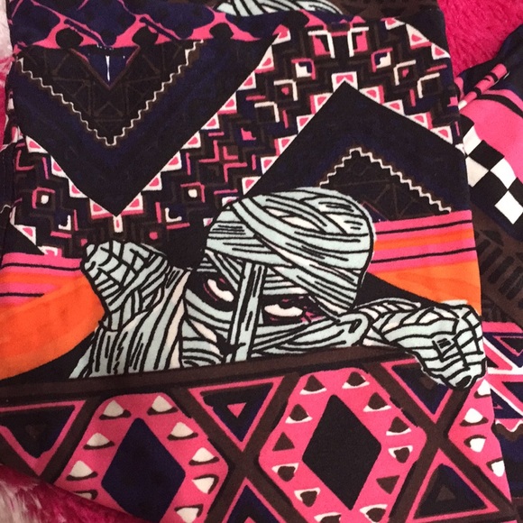 Lularoe leggings - Picture 2 of 3
